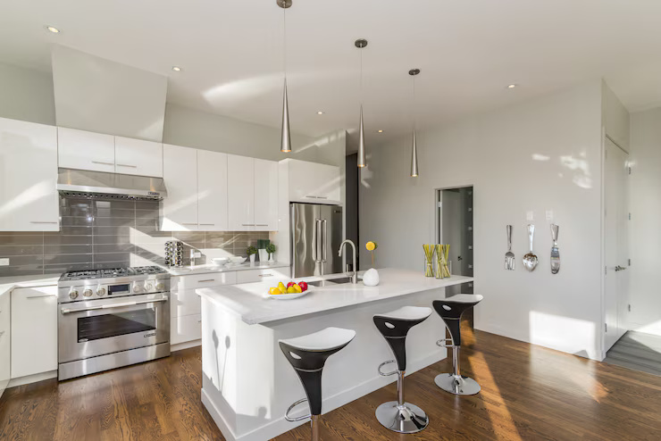 Clean Kitchen with Green Products